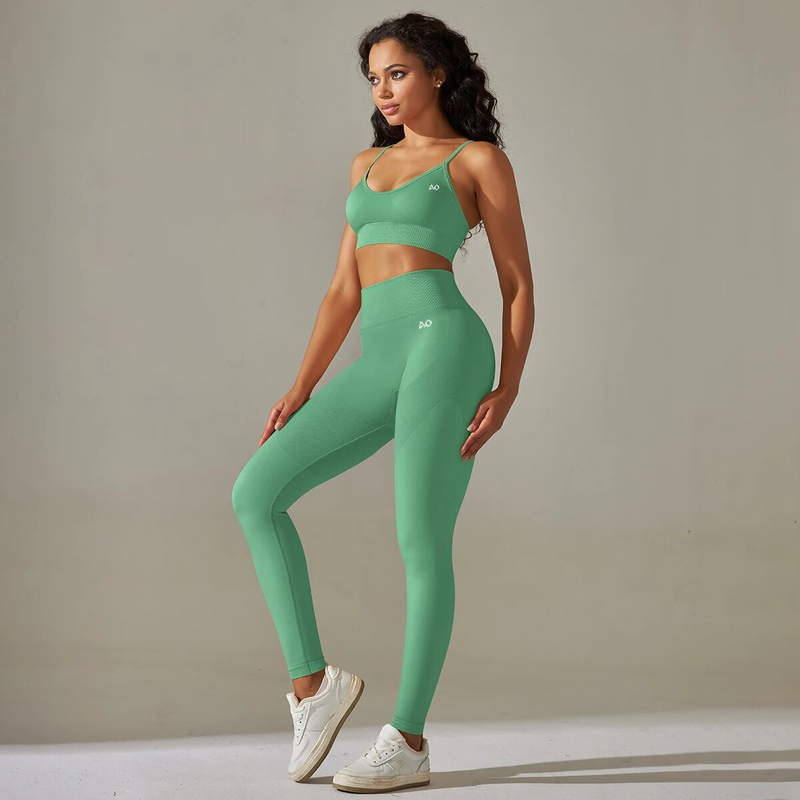 Mint Green Performance 2.0 Seamless Set