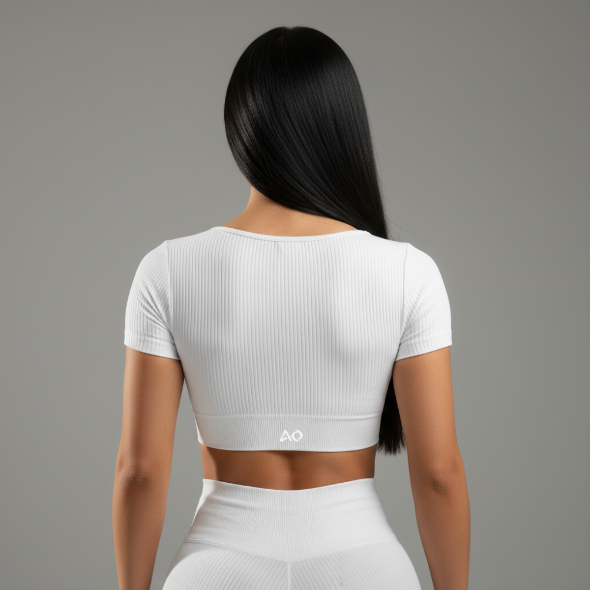 White Peak Seamless Set