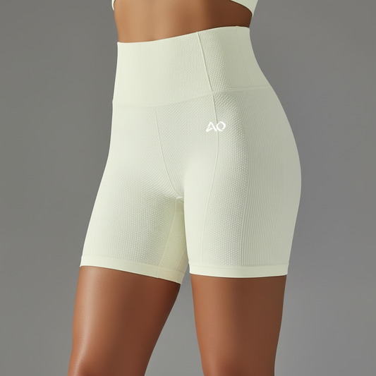 Three-quarter view - White textured bike shorts